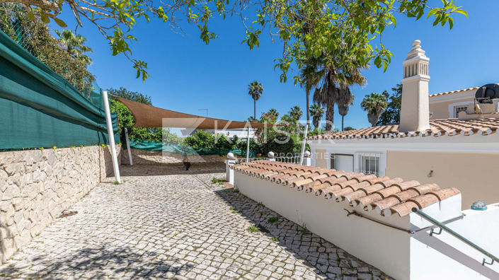 Image No.25-4 Bed Villa for sale