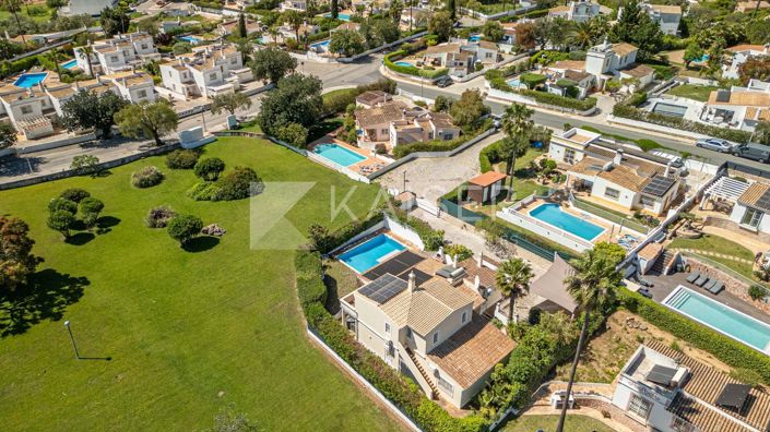 Image No.30-Villa de 4 chambres à vendre à Albufeira