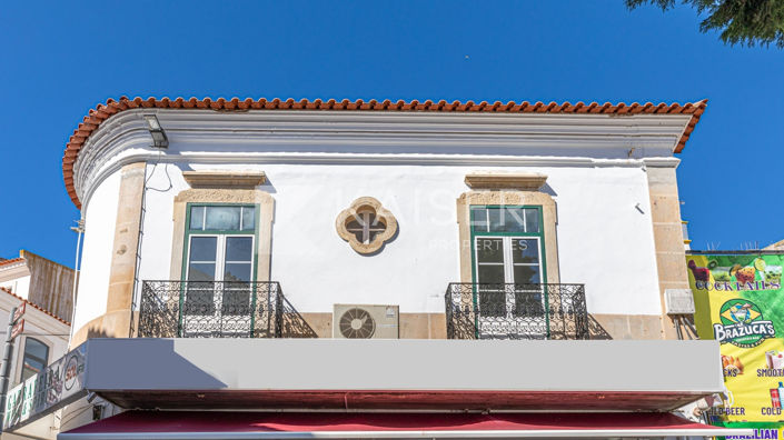 Image No.2-4 Bed Apartment for sale