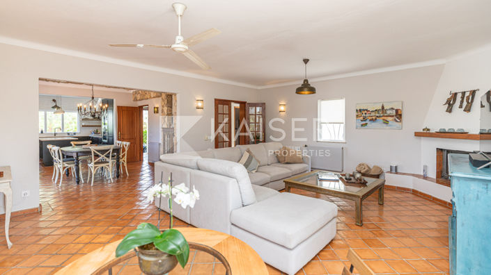 Image No.19-3 Bed Villa for sale
