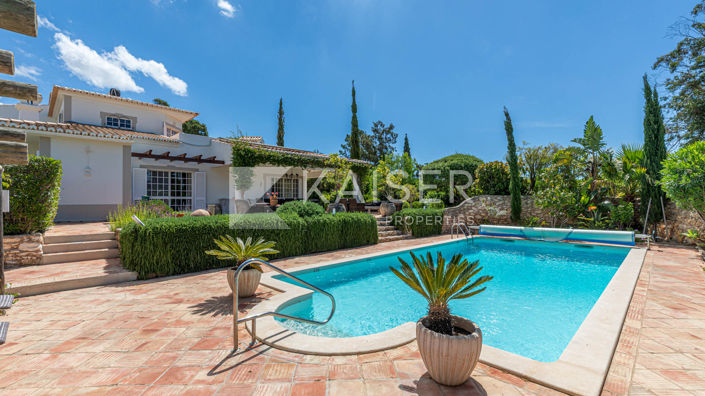 Image No.2-3 Bed Villa for sale