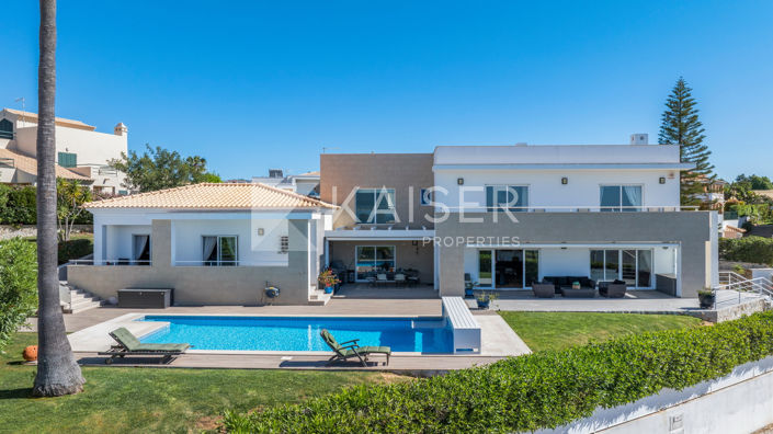 Image No.10-4 Bed Villa for sale