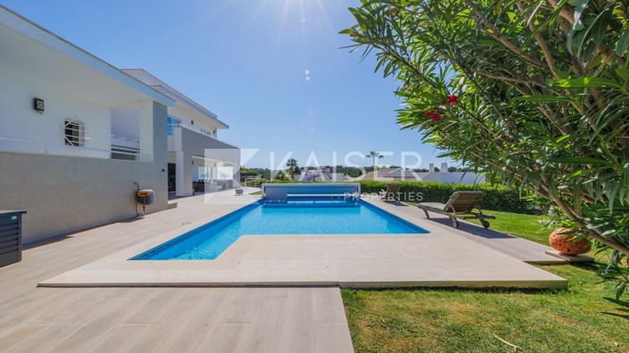 Image No.30-4 Bed Villa for sale