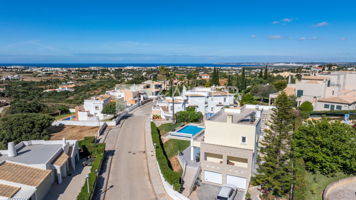Image No.7-4 Bed Villa for sale