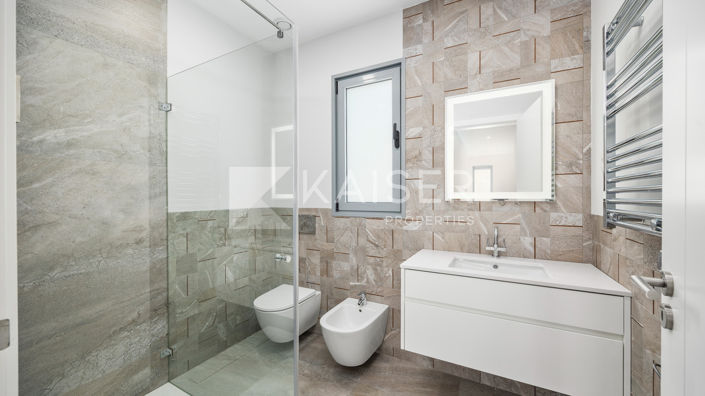 Image No.14-4 Bed Villa for sale