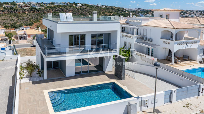 Image No.26-4 Bed Villa for sale