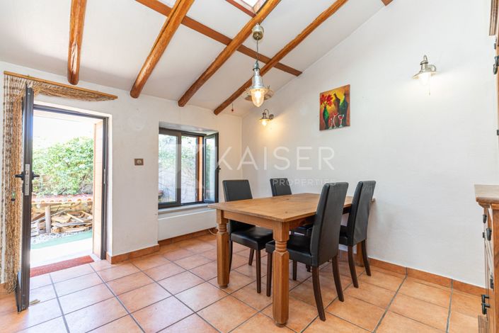 Image No.18-3 Bed Townhouse for sale
