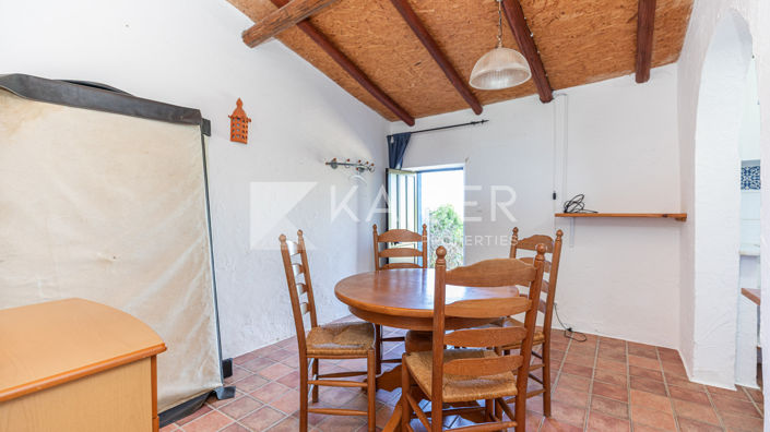 Image No.19-3 Bed Townhouse for sale