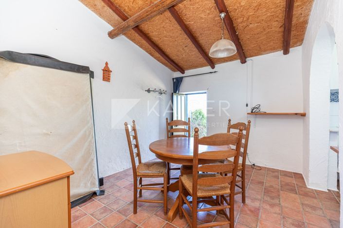 Image No.19-3 Bed Townhouse for sale
