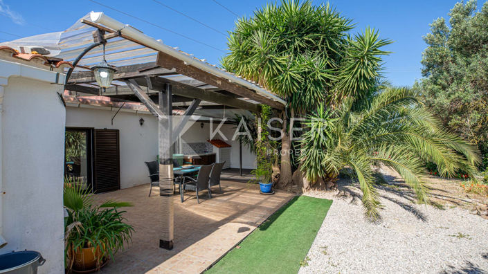 Image No.27-3 Bed Townhouse for sale