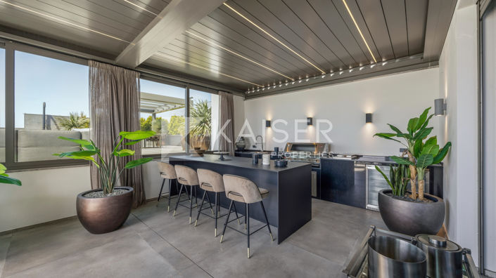 Image No.23-3 Bed Apartment for sale