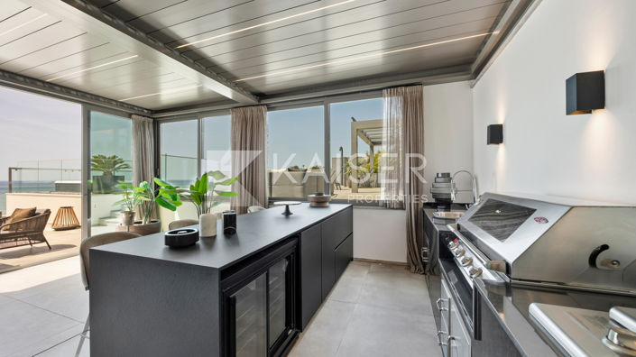 Image No.24-3 Bed Apartment for sale