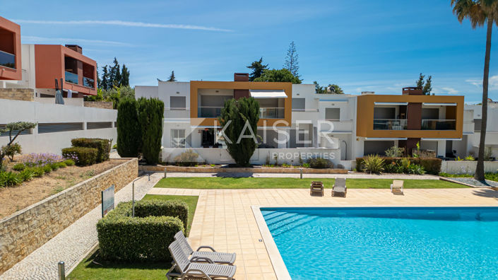 Image No.10-3 Bed Apartment for sale