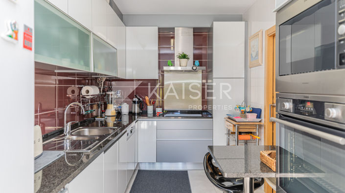 Image No.13-3 Bed Apartment for sale