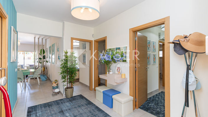 Image No.21-3 Bed Apartment for sale