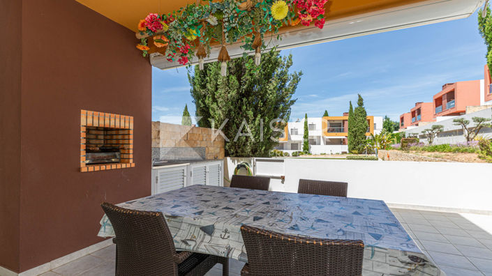 Image No.22-3 Bed Apartment for sale