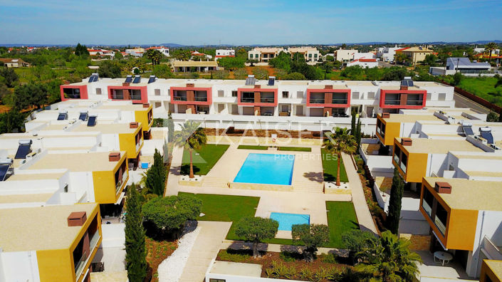 Image No.31-3 Bed Apartment for sale
