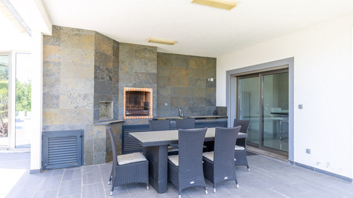 Image No.11-7 Bed Villa for sale