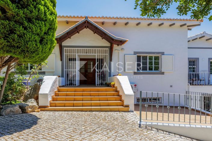 Image No.10-4 Bed Villa for sale