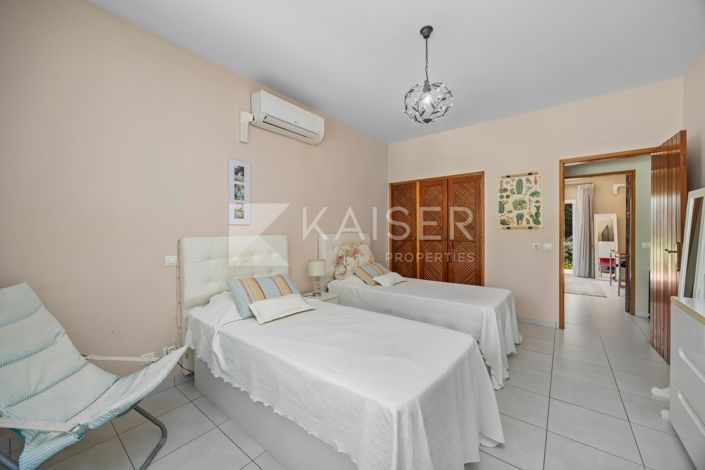 Image No.22-4 Bed Villa for sale
