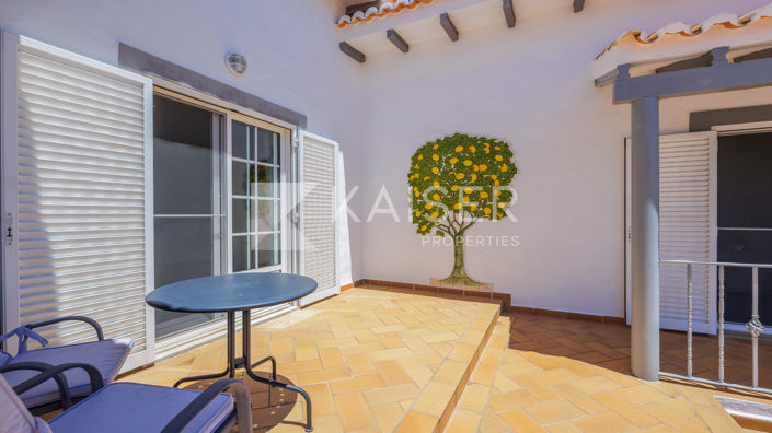 Image No.28-4 Bed Villa for sale