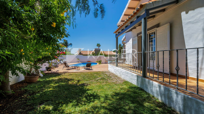 Image No.32-4 Bed Villa for sale
