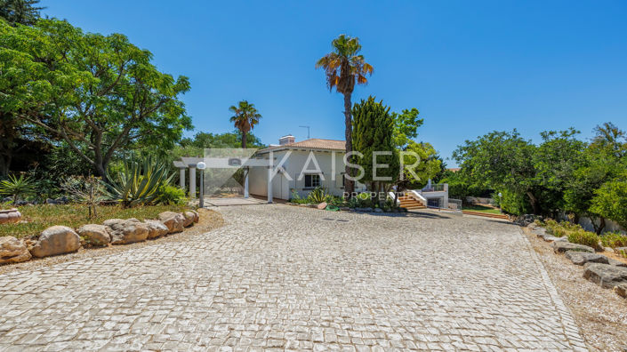 Image No.34-4 Bed Villa for sale