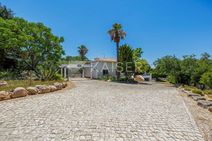 Image No.34-4 Bed Villa for sale