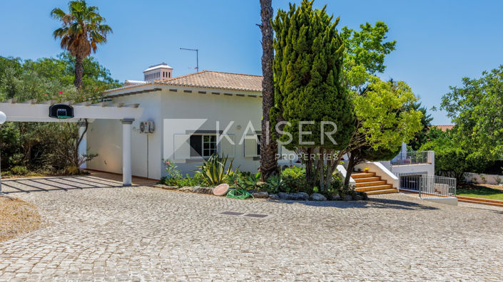 Image No.8-4 Bed Villa for sale