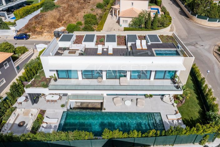 Image No.10-6 Bed Villa for sale