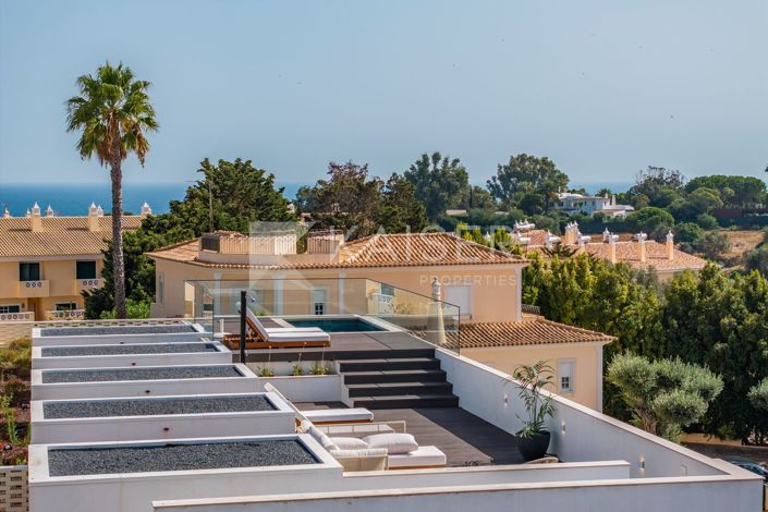 Image No.4-6 Bed Villa for sale