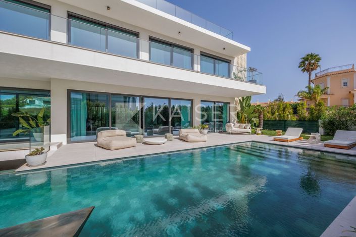 Image No.6-6 Bed Villa for sale