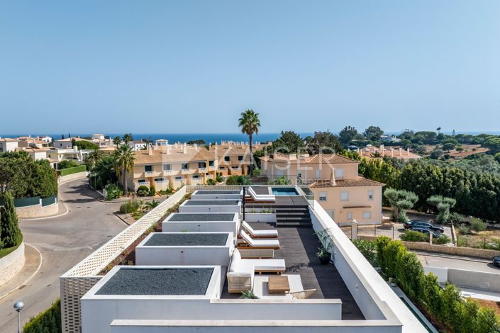 Image No.8-6 Bed Villa for sale