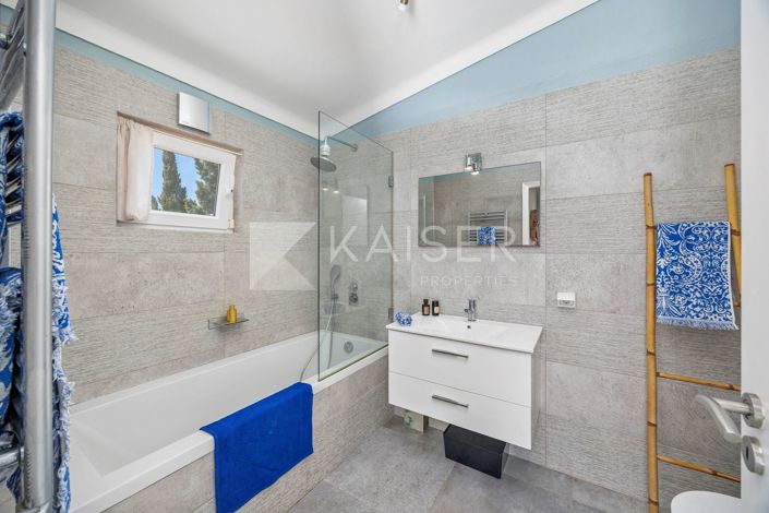 Image No.30-3 Bed Villa for sale