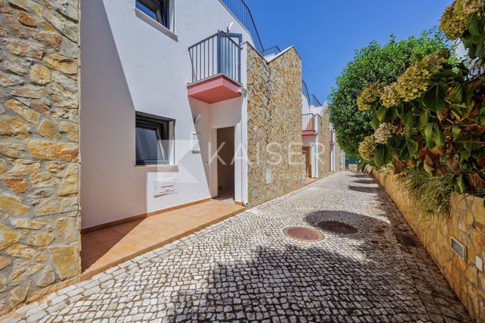 Image No.7-2 Bed Townhouse for sale