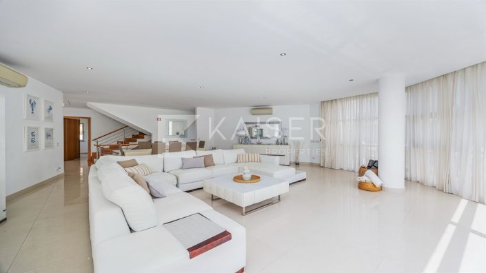 Image No.16-5 Bed Villa for sale