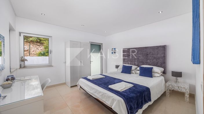 Image No.19-5 Bed Villa for sale