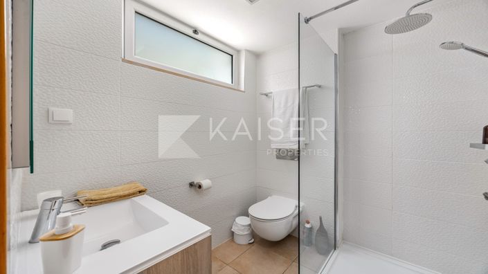 Image No.22-5 Bed Villa for sale