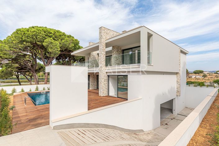 Image No.4-3 Bed Villa for sale