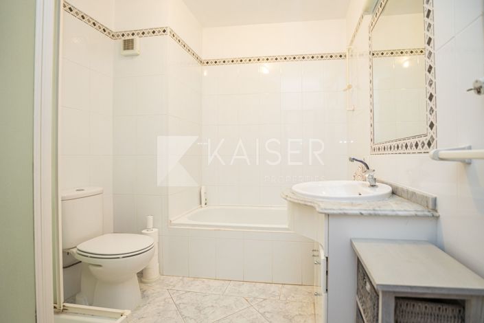 Image No.9-1 Bed Apartment for sale