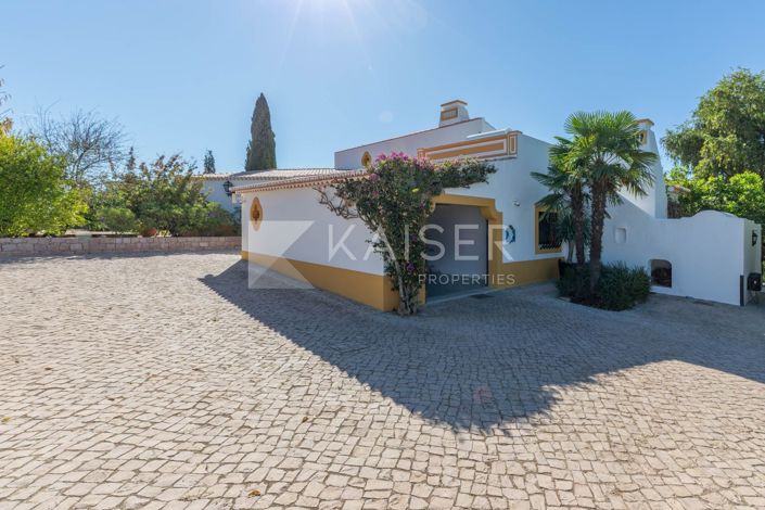 Image No.25-3 Bed Villa for sale