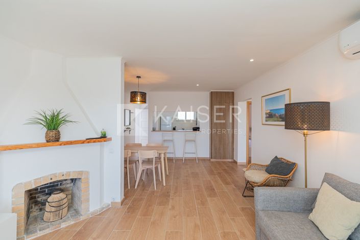Image No.10-2 Bed Apartment for sale