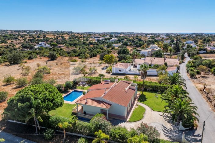 Image No.28-3 Bed Villa for sale