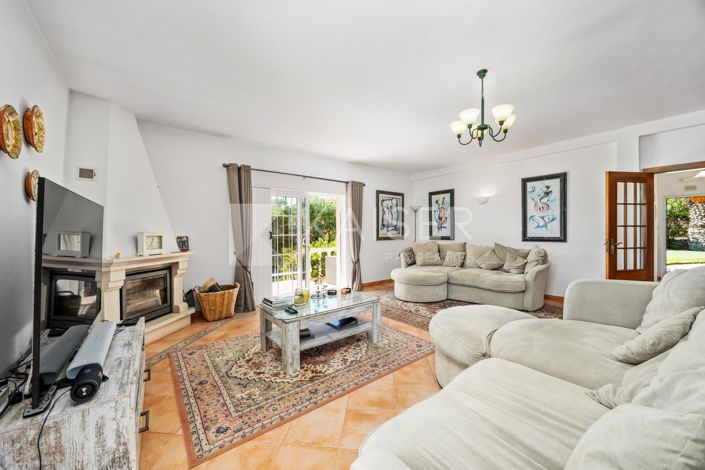 Image No.8-3 Bed Villa for sale