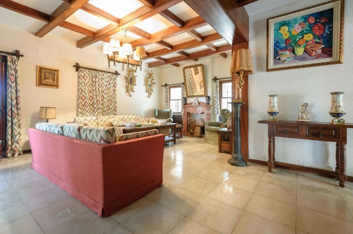 Image No.18-7 Bed Finca for sale