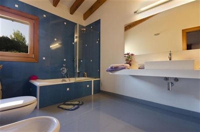 BAÑO A