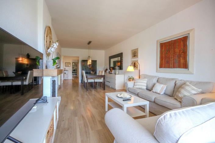 Image No.1-4 Bed Apartment for sale