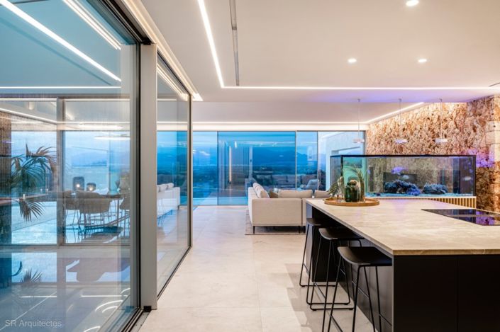 Image No.16-4 Bed Townhouse for sale