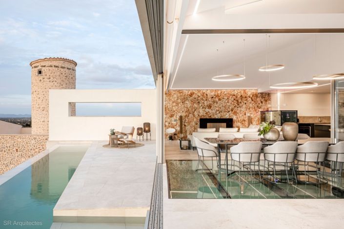 Image No.2-4 Bed Townhouse for sale