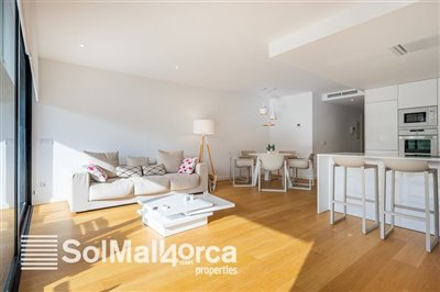 Three bedroom apartment with sea views in Puerto de Alcudia (14)-15